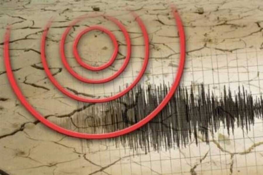 تصاویری از شدت زمین‌لرزه در تایباد