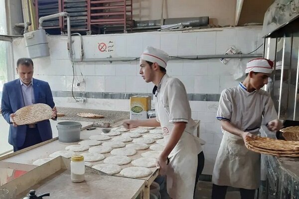 برخورد قاطع با نانوایی های متخلف در پارس آباد