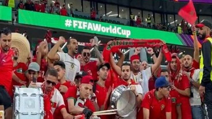 شعار مراکشی‌ها هنگام حضور «ماکرون» در ورزشگاه