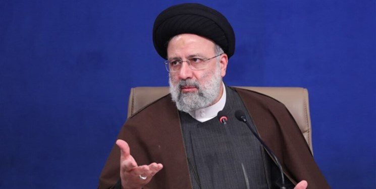 رئیسی: سال ۱۴۰۱ سال قهرمانی ملت ایران بود/ کنترل تورم و رشد اقتصادی برنامه اصلی دولت در سال جدید است