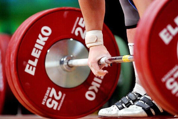۱۴۳ وزنه‌بردار زن رقابت خود را در اردبیل آغاز کردند