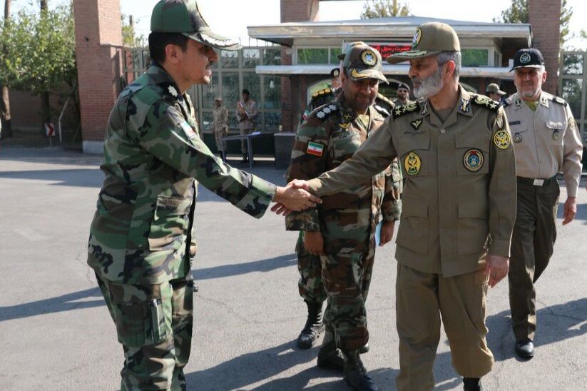 بازدید سرلشکر موسوی ازدوره جامعه‌پذیری دانشجویان دانشگاه‌های ارتش