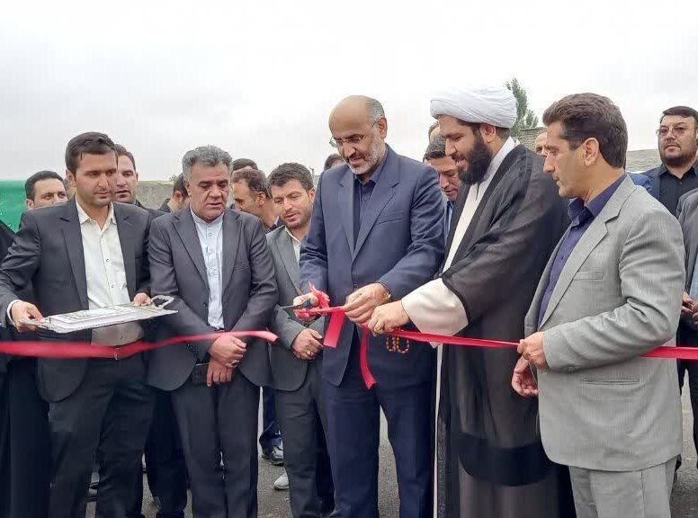 افتتاح پروژه‌های هفته دولت در شهر توریستی سرعین
