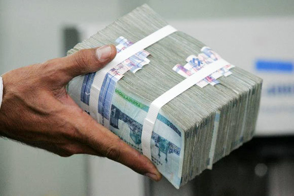 وصول ۲۳۰۰۰ میلیارد ریال معوقات بانکی در اردبیل