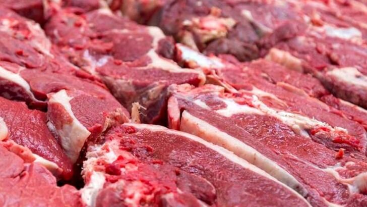 قیمت گوشت گوسفندی کاهش یافت/ عرضه جو ۳۰ درصد کمتر از قیمت مصوب