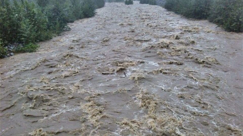 طغیان رودخانه ها در ایلام بر اثر بارش باران