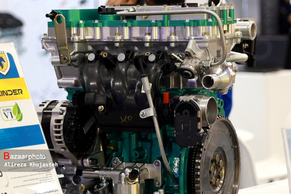 معرفی موتور و خودرو برقی در سیزدهمین همایش موتورهای درونسوز و نفت| تارا هوشمند شد